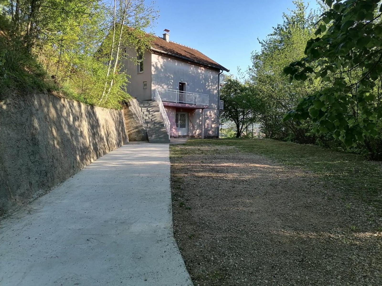 1 * Sarajevo