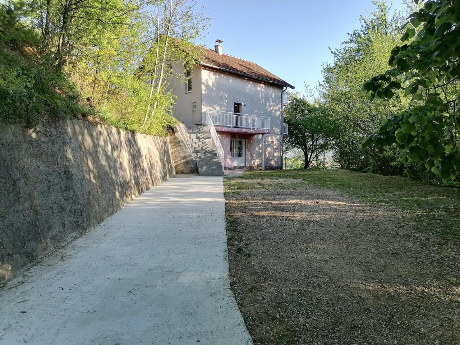 1 Sarajevo